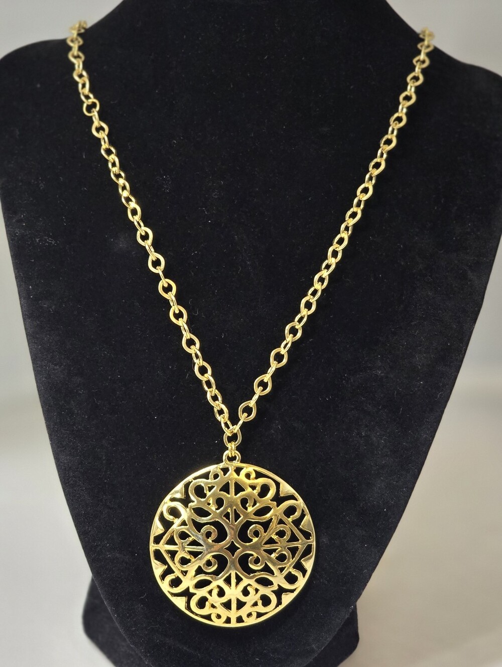Gold-Tone Filigree Disc Pendant Necklace - Women Jewelry